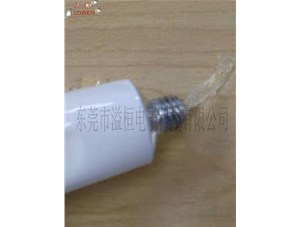 膏狀瞬間膠